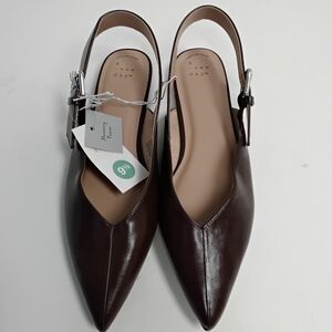 Womens Flats Size 9 1/2 #456